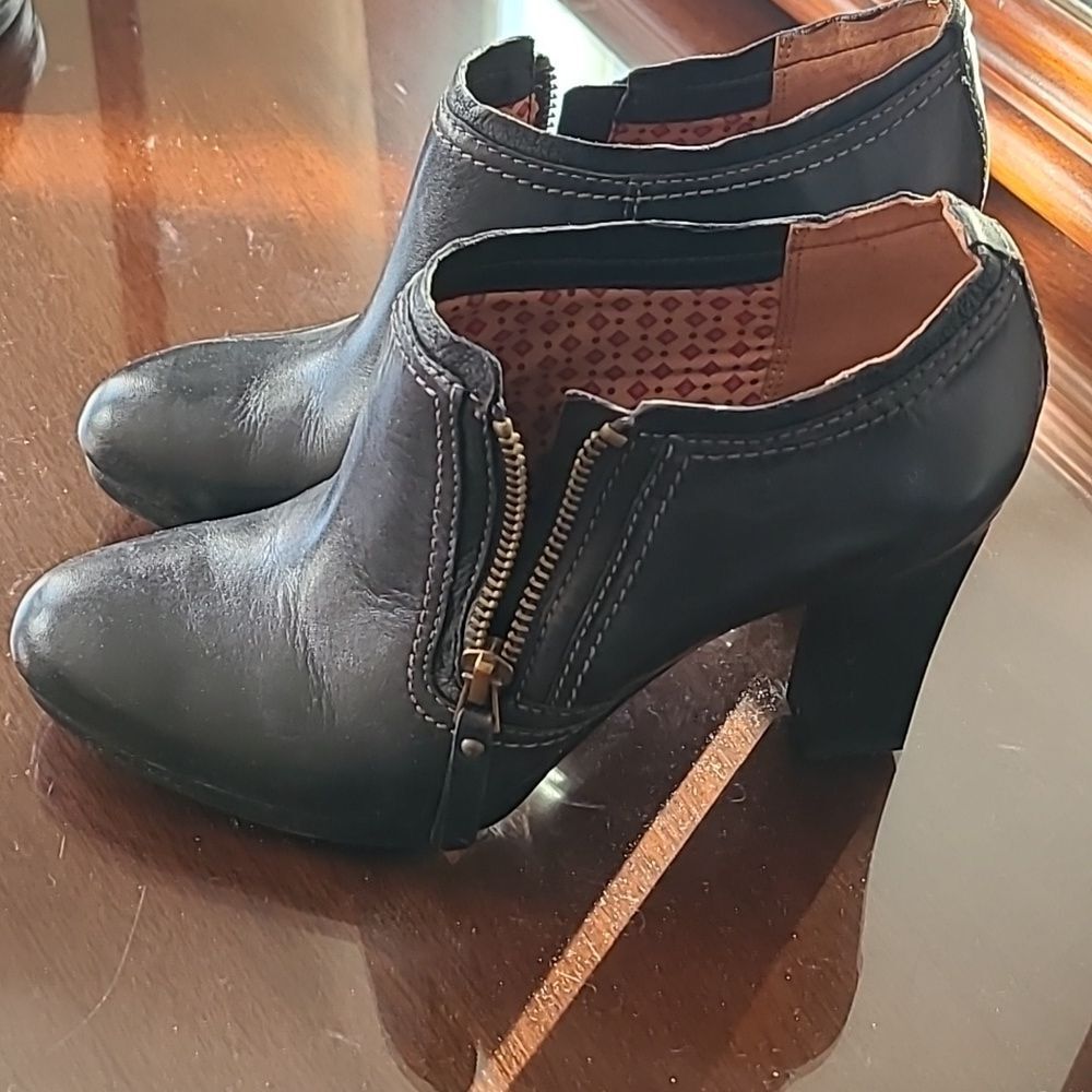New Size 5.5 Naturalizer N5 Comfort shoe 8.5 cm